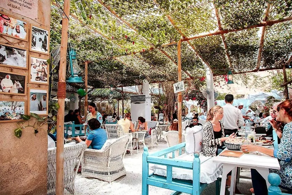 Space 2 Hostel Dubai